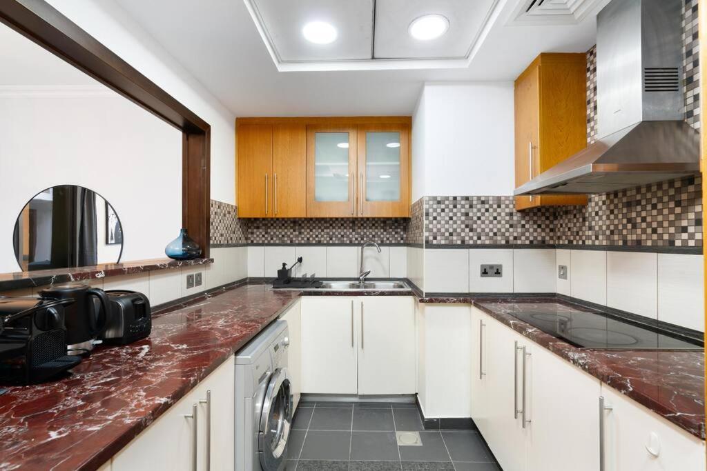 Apartment Ultimate 3 Beds Sea And Jbr High Floor *