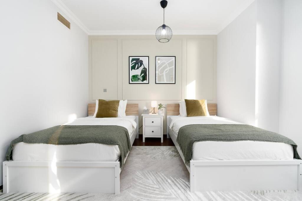 Ultimate 3 Beds Sea And Jbr High Floor Dubai