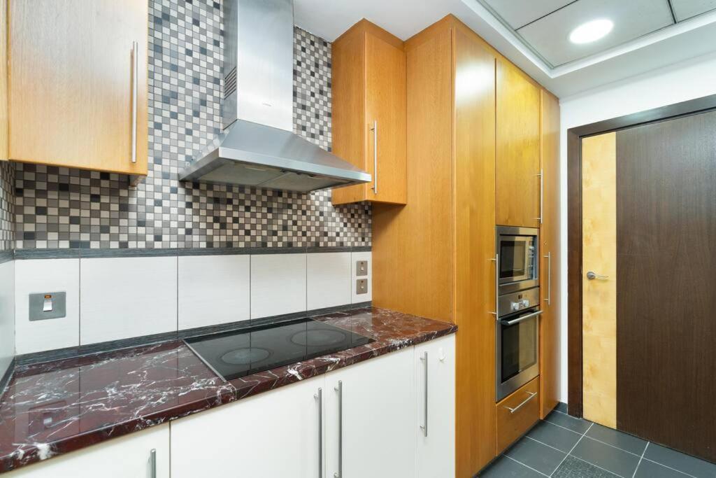 Ultimate 3 Beds Sea And Jbr High Floor Apartment *