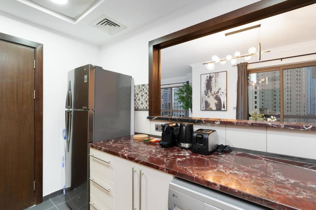Ultimate 3 Beds Sea And Jbr High Floor Apartment